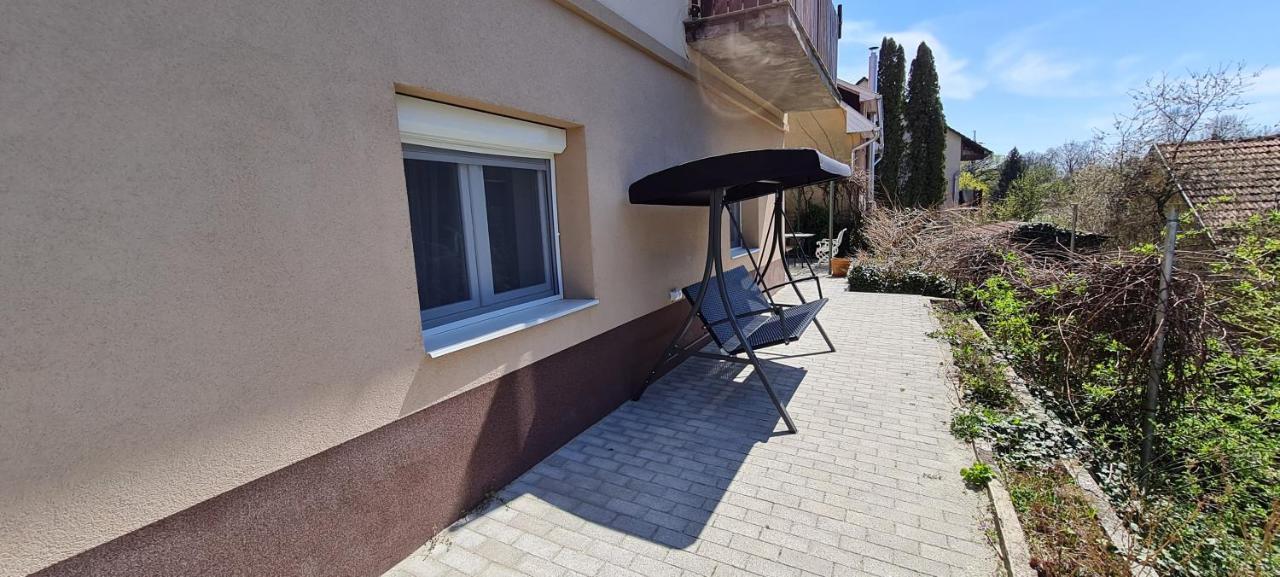 Lugas Apartman Miskolctapolca 2 Haloszoba Dezsa Es Jakuzzi Koezel A Barlangfuerdohoez Exterior photo