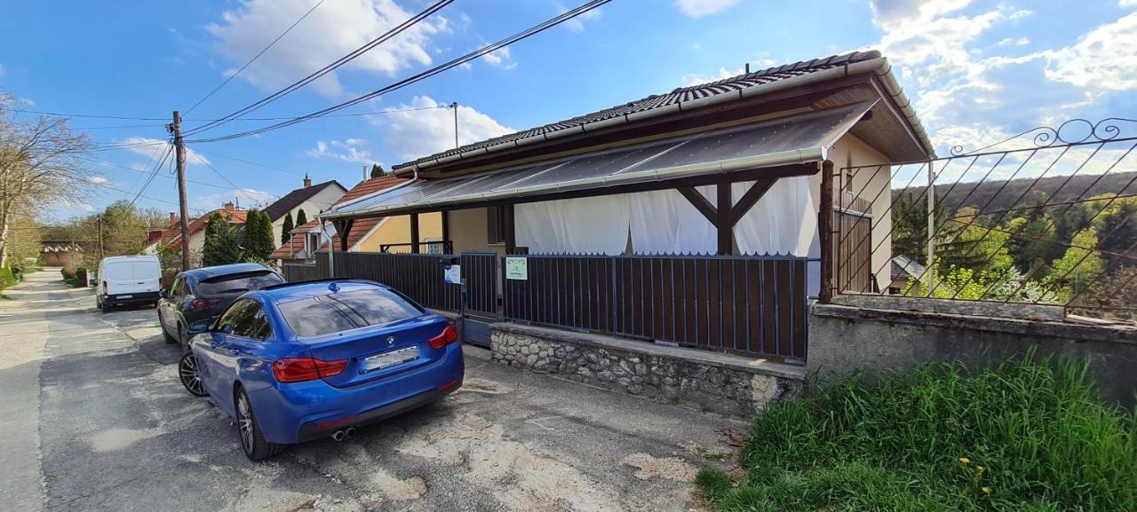 Lugas Apartman Miskolctapolca 2 Haloszoba Dezsa Es Jakuzzi Koezel A Barlangfuerdohoez Exterior photo