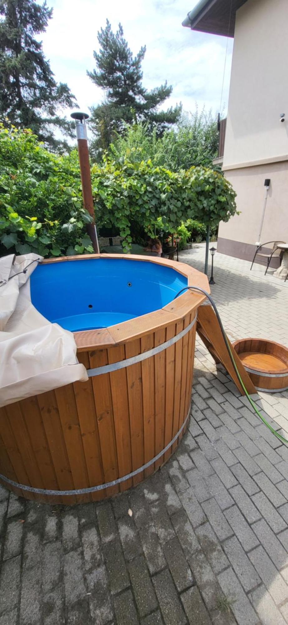 Lugas Apartman Miskolctapolca 2 Haloszoba Dezsa Es Jakuzzi Koezel A Barlangfuerdohoez Exterior photo